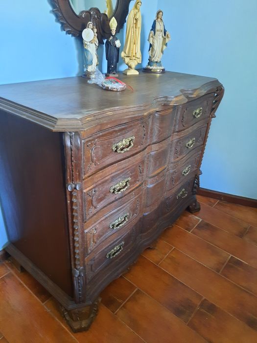 Quarto completo em madeira maciça