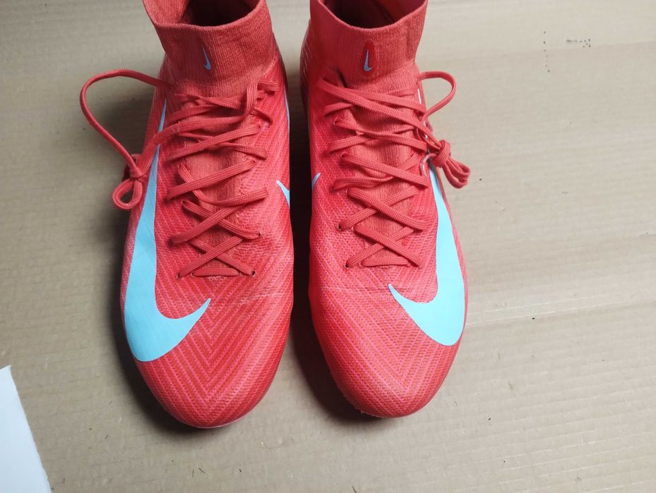 buty piłkarskie korki 45,5  Nike