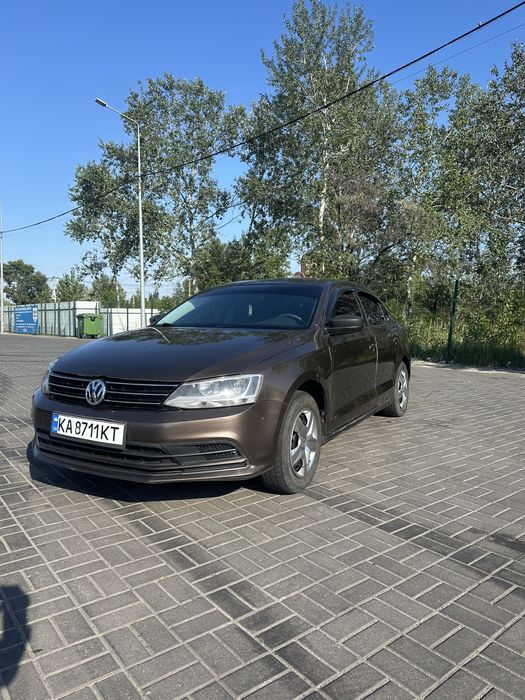 Продам Volkswagen jetta 6 рестайлинг 2014 год