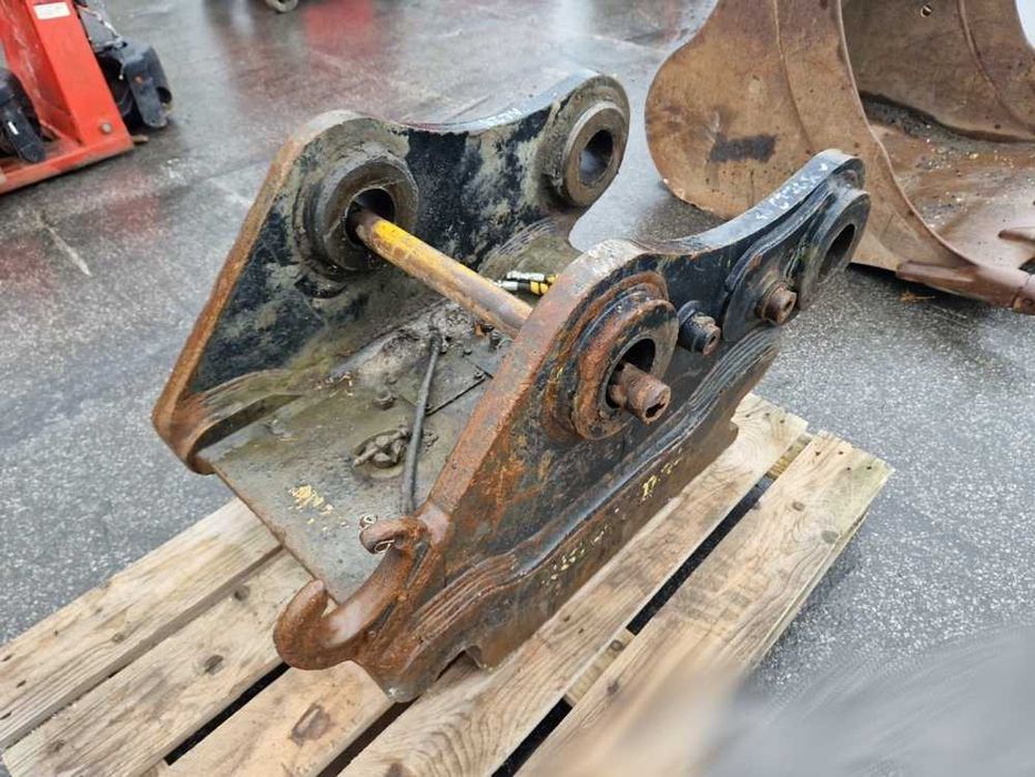 Szybkozłącze hydrauliczne S70