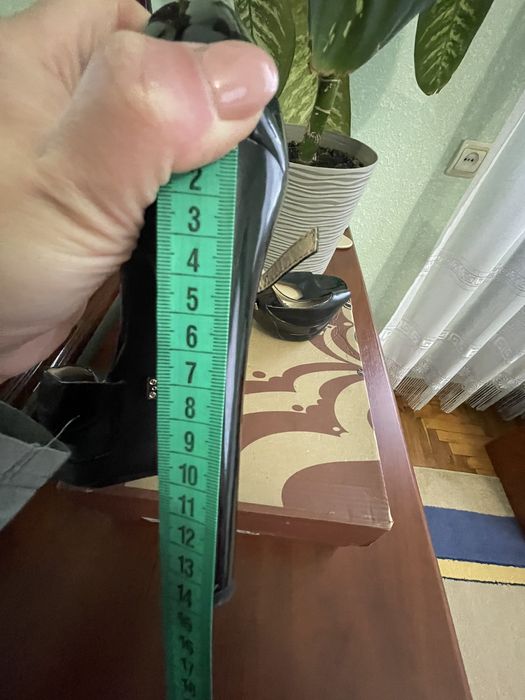 Босоніжки з екошкіри