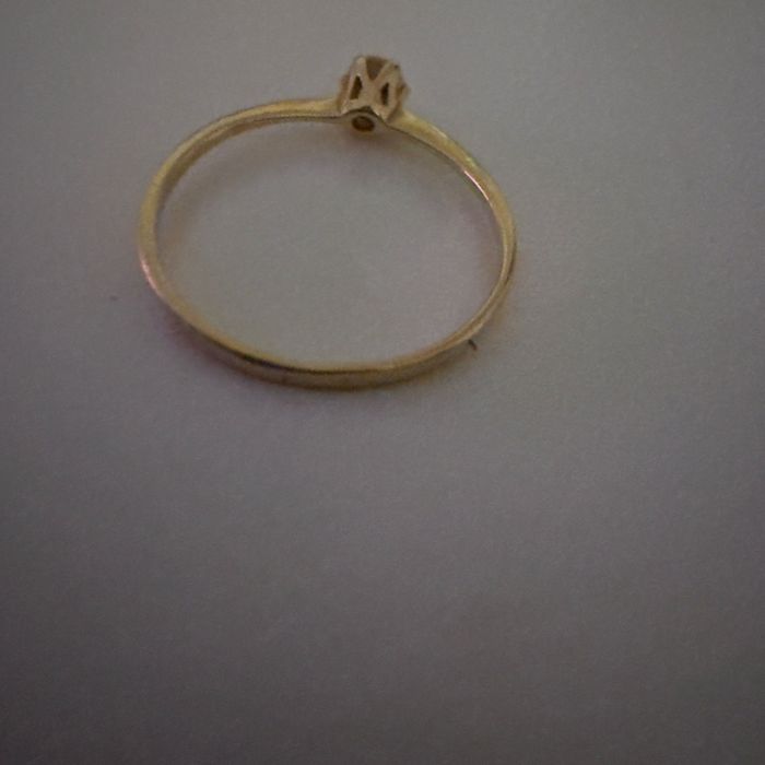 Anel de ouro solitário 19,2k