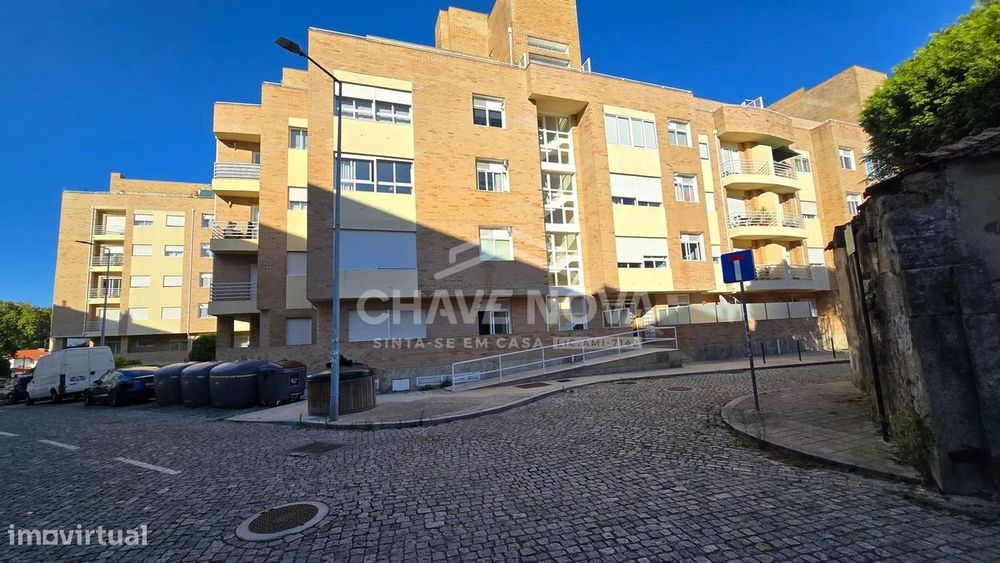T2 com varanda e lugar de garagem | Prelada