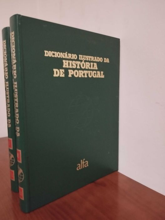 Vendo coleção completa "Dicionário Ilustrado da História de Portugal", 2 volumes, Publicações Alfa.