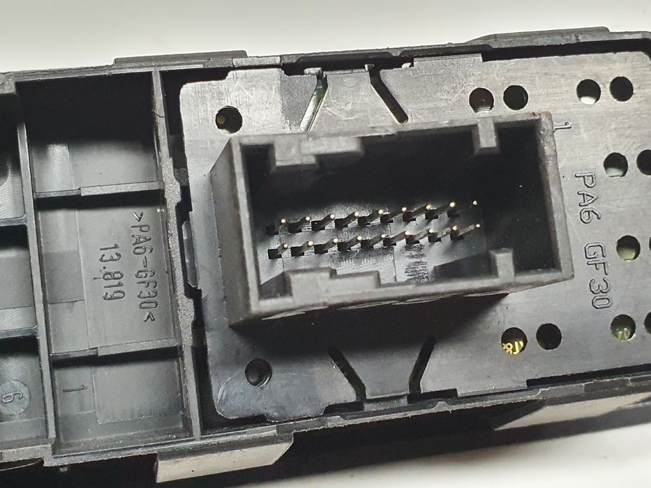 Comando / botão / interruptor vidros frente esquerdo PEUGEOT 308 (4A_,