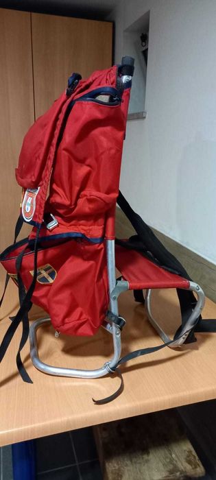 Vendo mochila com cadeira