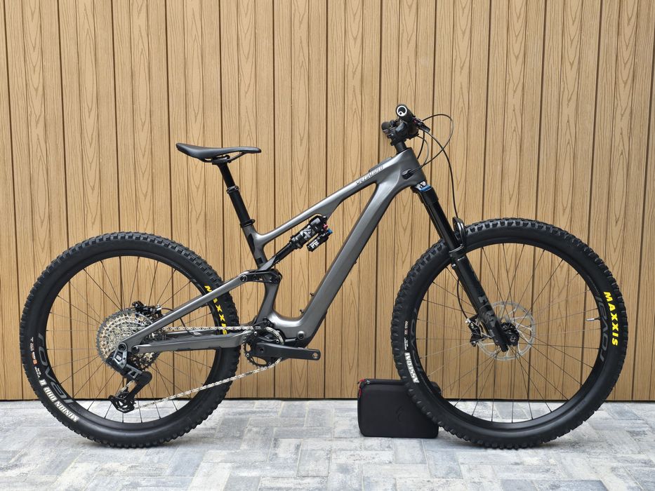 Карбоновий облегчений ebike Specialized Levo SL Expert ASX T Type