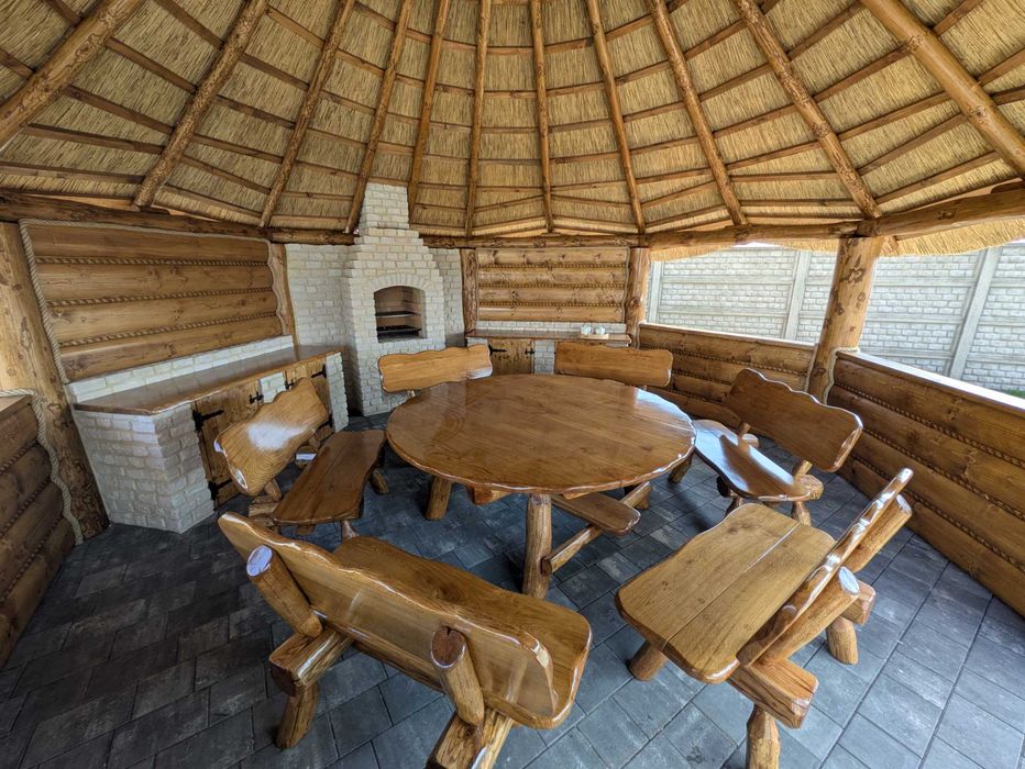 Altany trzcina, strzecha Dach trzcina. huśtawki  bal. Altana strzecha