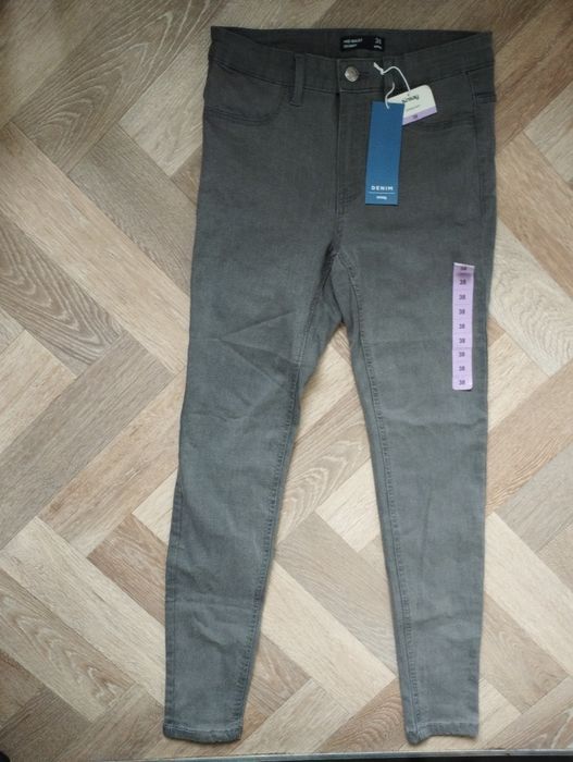 Женские джинсы skinny p.38