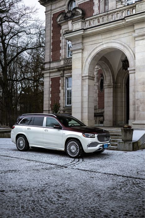 Wynajem do ślubow przejazdy VIP Maybach GLS600