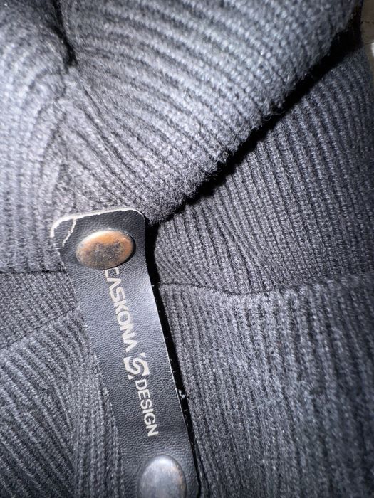 Зимняя теплая шапка на флисе