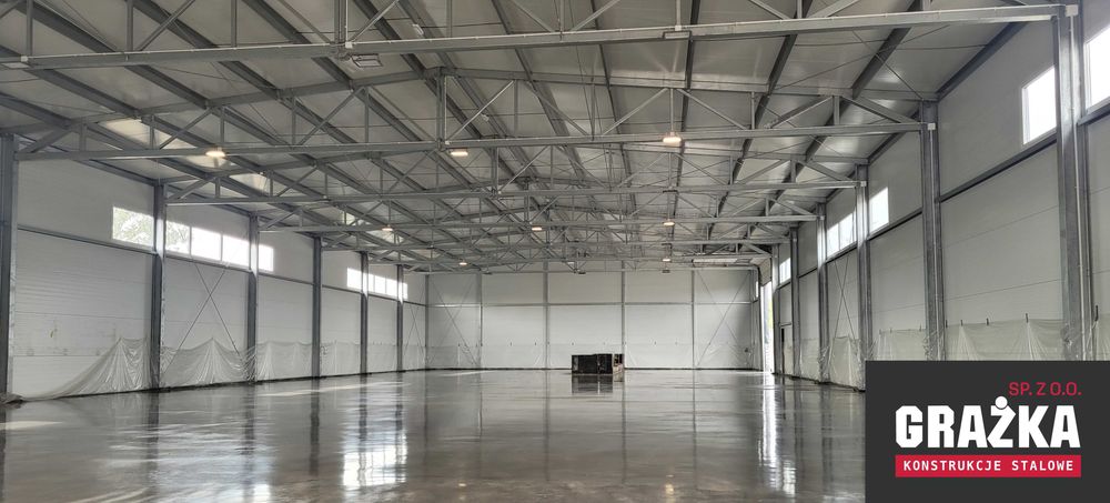Budynek z płyty warstwowej magazyn garaż konstrukcja stalowa 15x24x5m