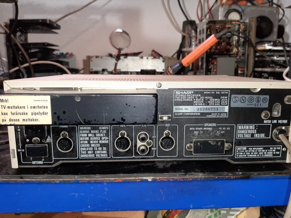 SHARP Japanese Receiver (Old School)64409371896065121