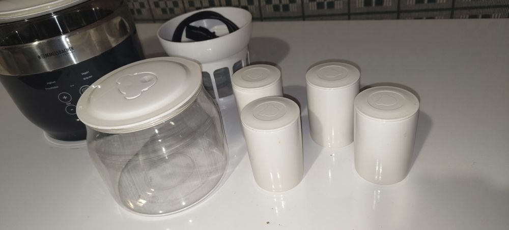 Автоматична йогуртниця – сироварка Rommelsbacher JG 80 Jona