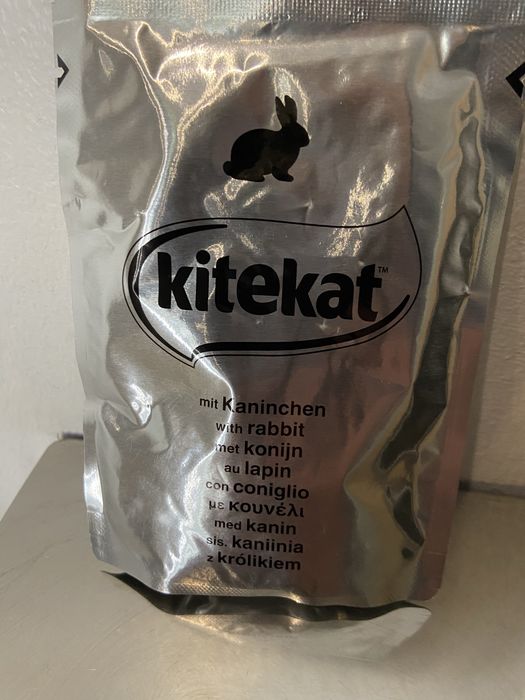 Вологий корм для котів Kitekat, паучі 85 г