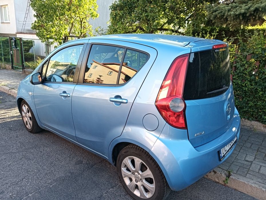 Opel Agila 2010  1.2 klimatyzacja mały przebieg