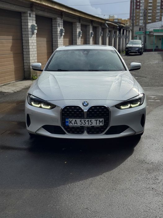 Продам BMW 4 Series G22