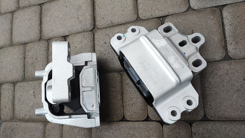 Подушка двигателя АКПП кронштейн опора двигуна VW Tiguan 2009 2011 201