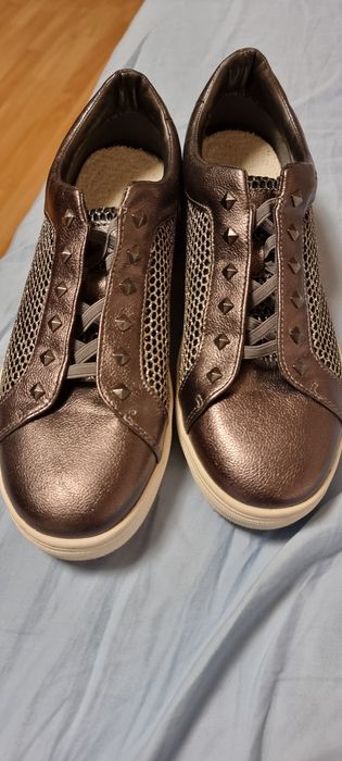 Buty damskie sportowe 41