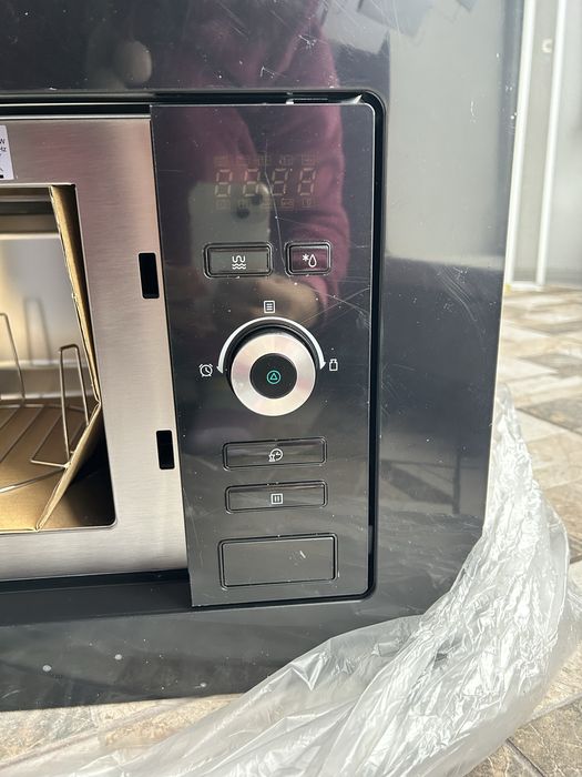 Вбудована мікрохвильова піч Gunter & Hauer EOK 20 BL