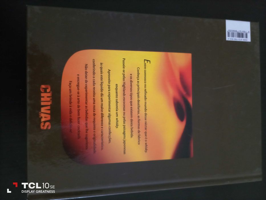 Livro com receitas - O requinte do whisky