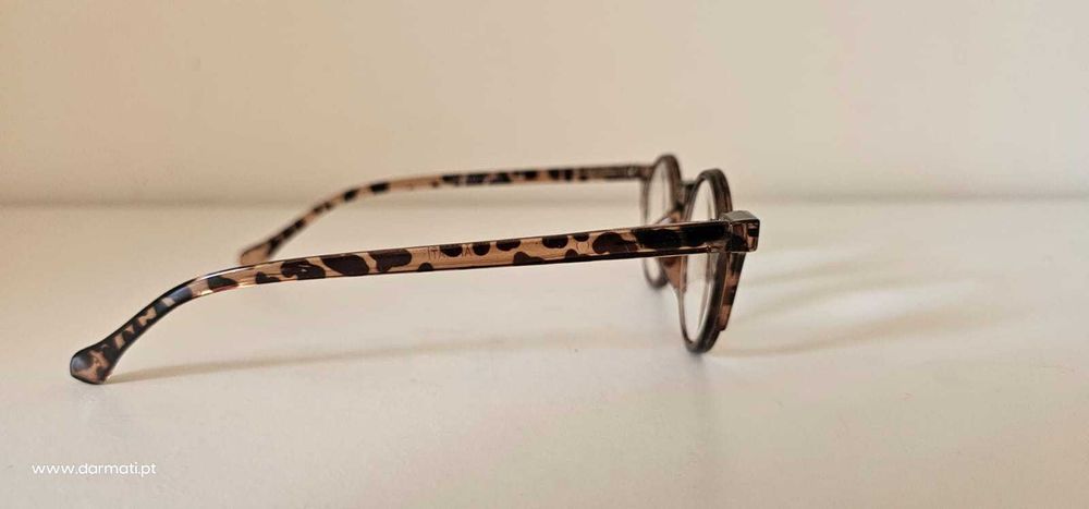 ÓCULOS DE LEITURA PRÉ-GRADUADOS