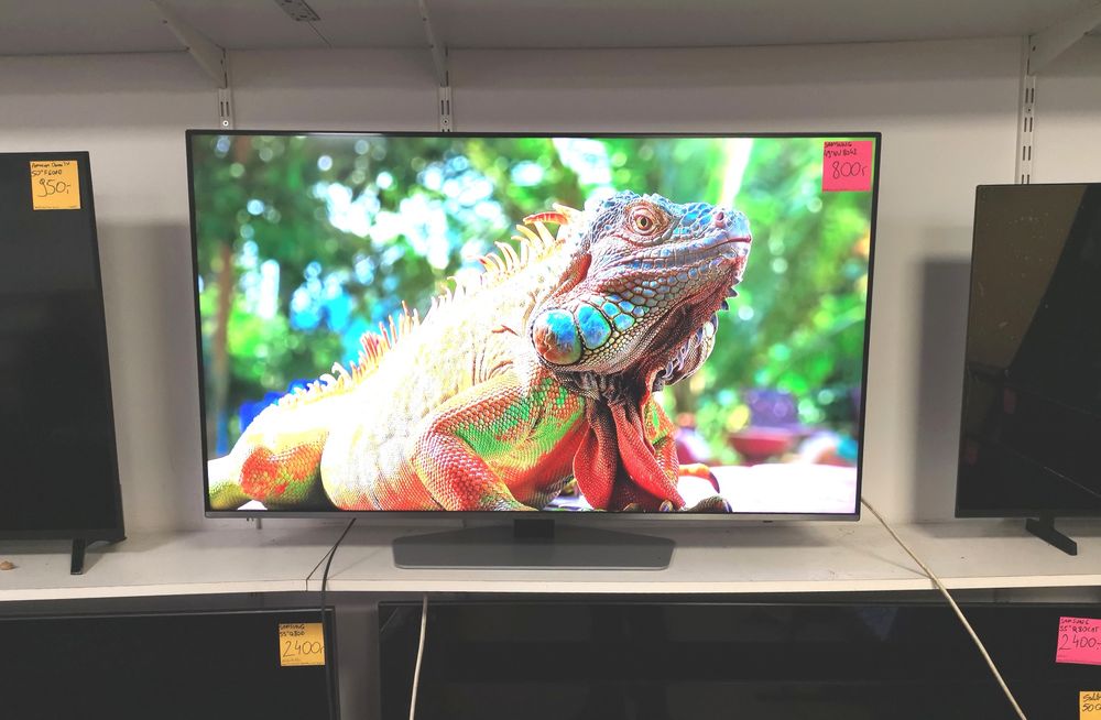 Samsung 49 cali 4K UHD hdr Smart WiFi DVB-T2 49NU8042 gw3m telewizor