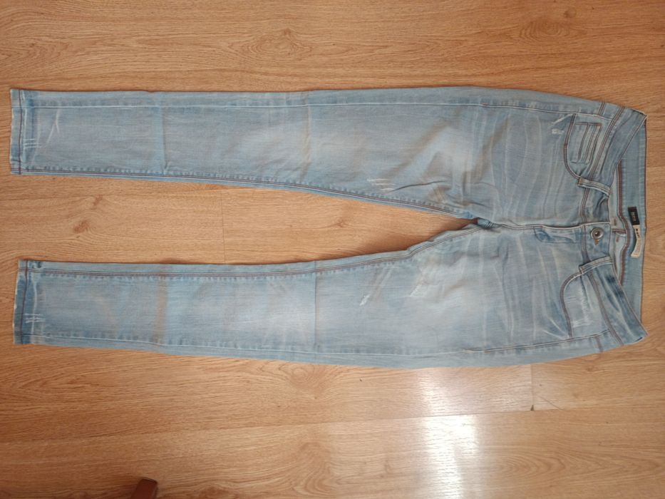 Spodnie damskie jasny jeans bershka M 38