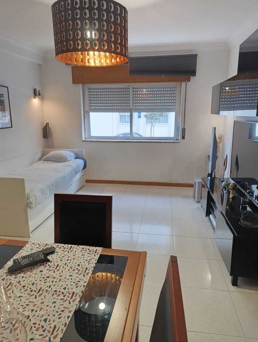 Quarto/Sala em Rio de Mouro