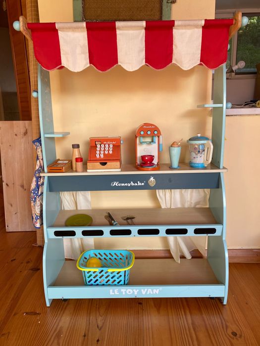 Banca de Brincar em Madeira Le Toy Van / Honeybake (com acessórios)