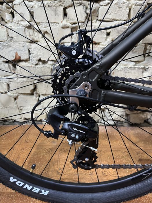 Новий коричневий Kinetic storm 29” рама 18»