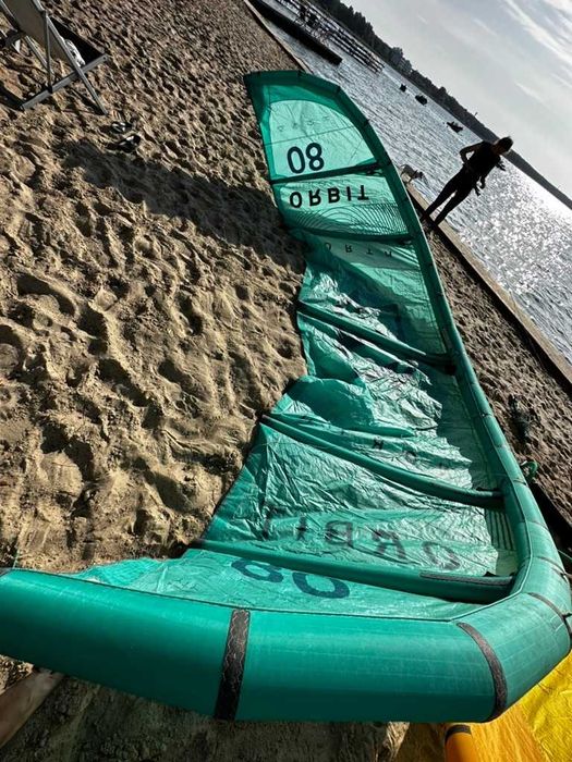 North Orbit 8m, 2020