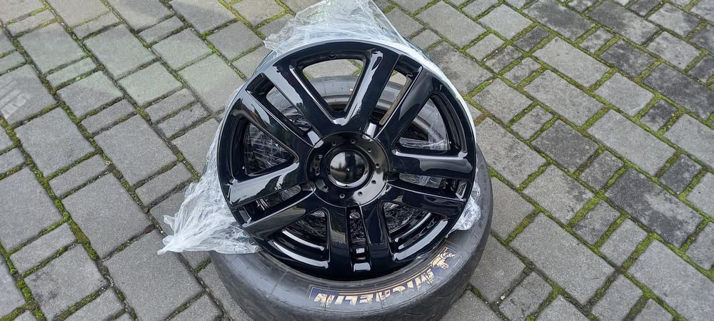 Felgi Czarny Połysk  VW 5x112 ET 54 7J 17" 4 sztuki
