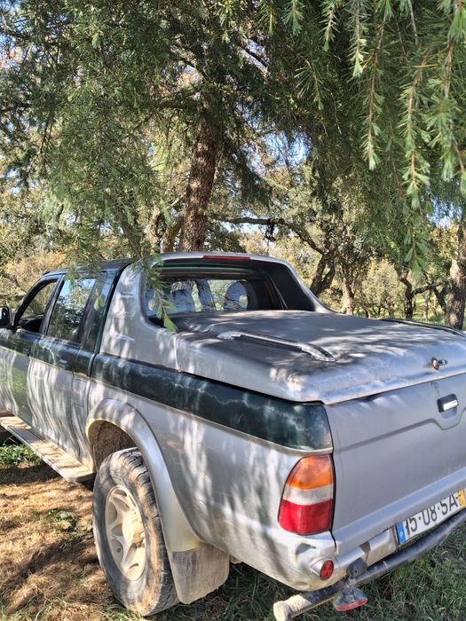 L200 strakar de 2001