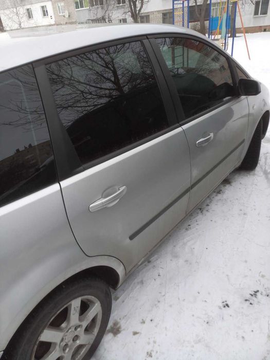 Продам легковий автомобіль