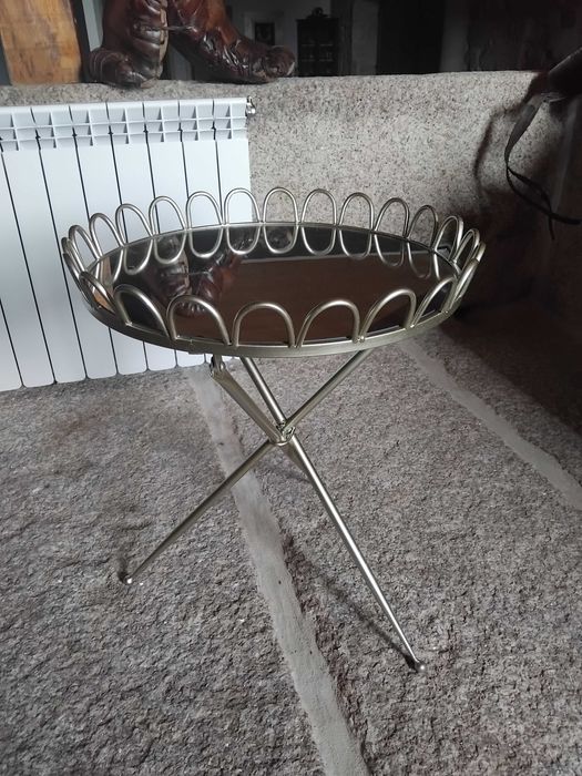 Mesa auxiliar redonda de encartar