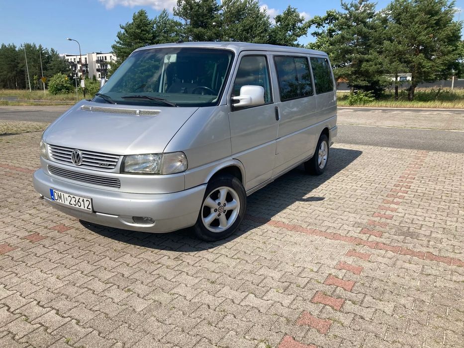 Volkswagen Multivan VW Multivan 2003 rok silnik ACV 102 KM 2,5 TDI