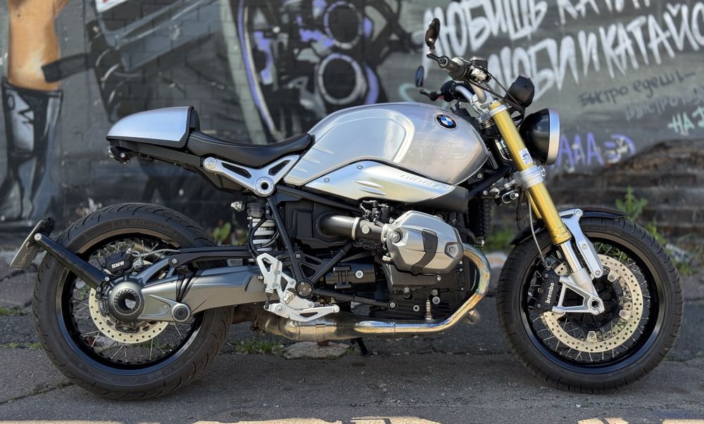 Мотоцикл BMW R nineT 2016 рік