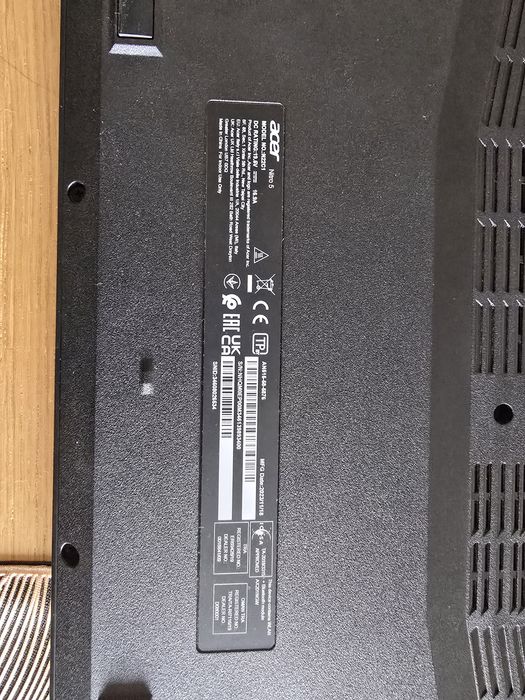 Acer Nitro 5 (i5 / 16GB / 512GB SSD / RTX 4060 / Win11). Stan idealny!