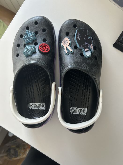 Crocs x Jujutsu Kaisen