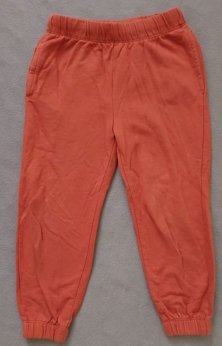Spodnie dresowe 110