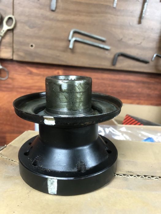 Фланець переднього редуктора