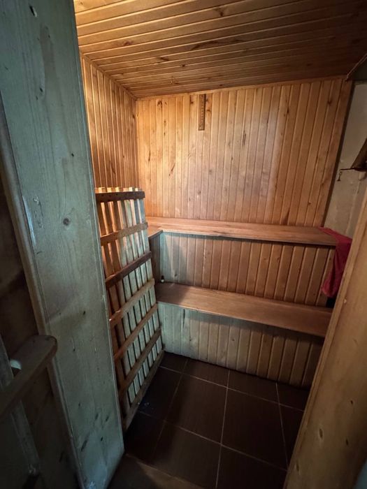 Продам комфортний будинок в затишному районі(Газове)