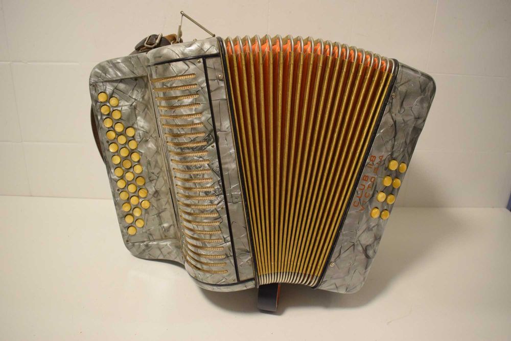 Concertina Hohner Club IIB Victoria. Do N 228