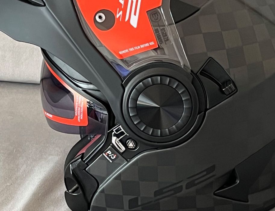 Capacete NOVO modular LS2 Carbono Total (40% Desconto) Tamanho S