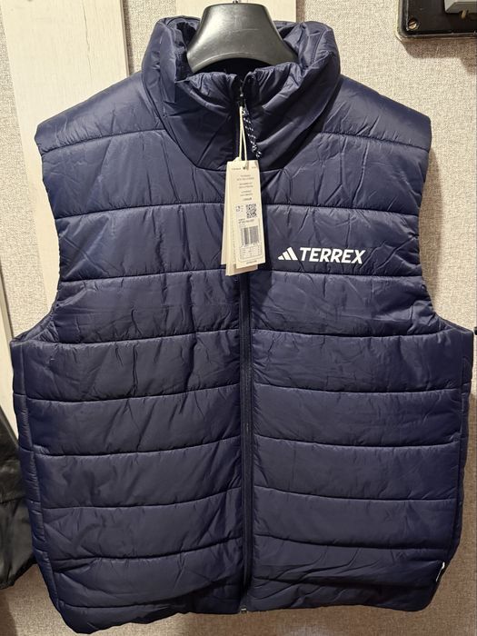 Абсолютно нова жилетка Adidas