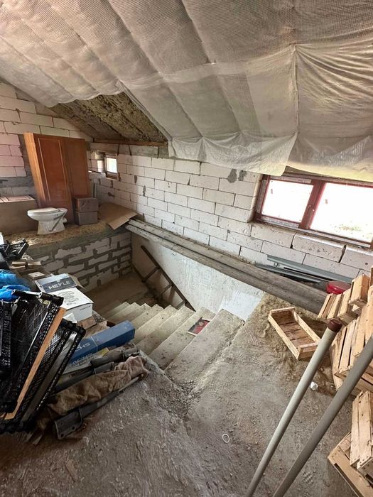 Продается Дом! Космонавтов!!