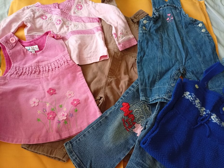 Отдам вещи на девочку 9-12 месяцев