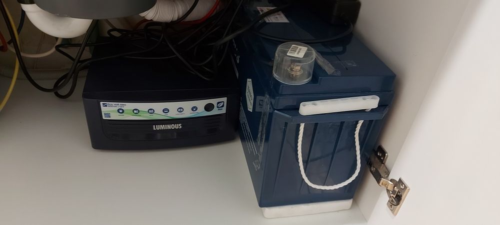 Джерело безперебійного живлення