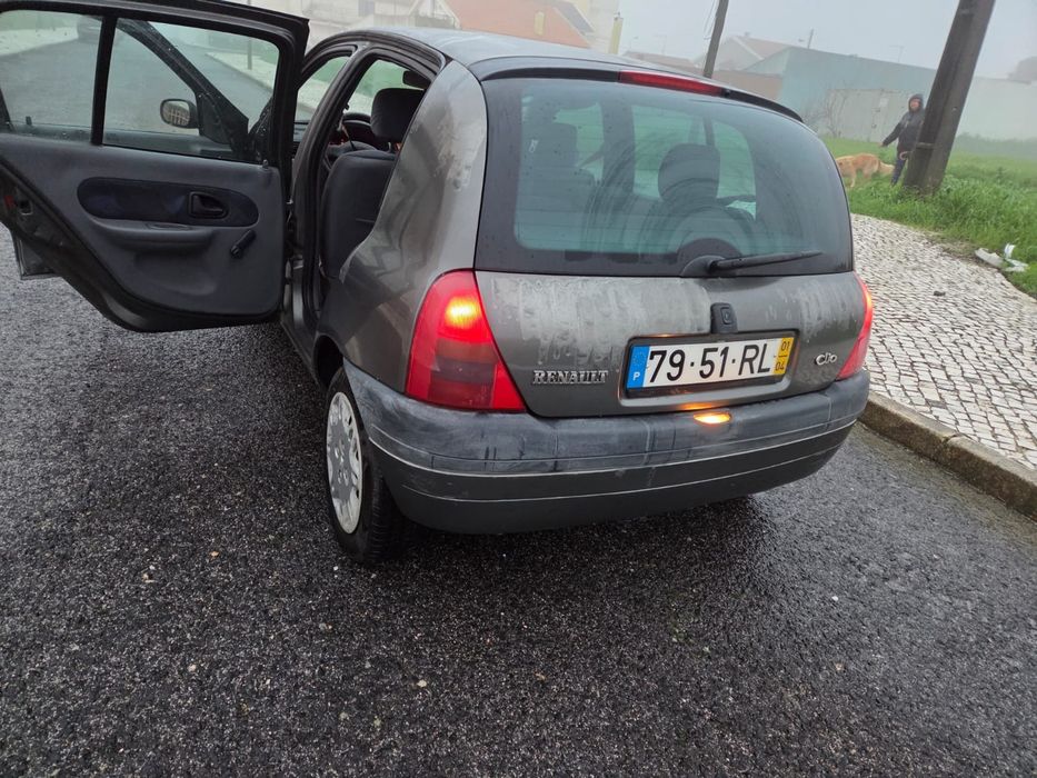 Renault clio 1.2  muito bom preco